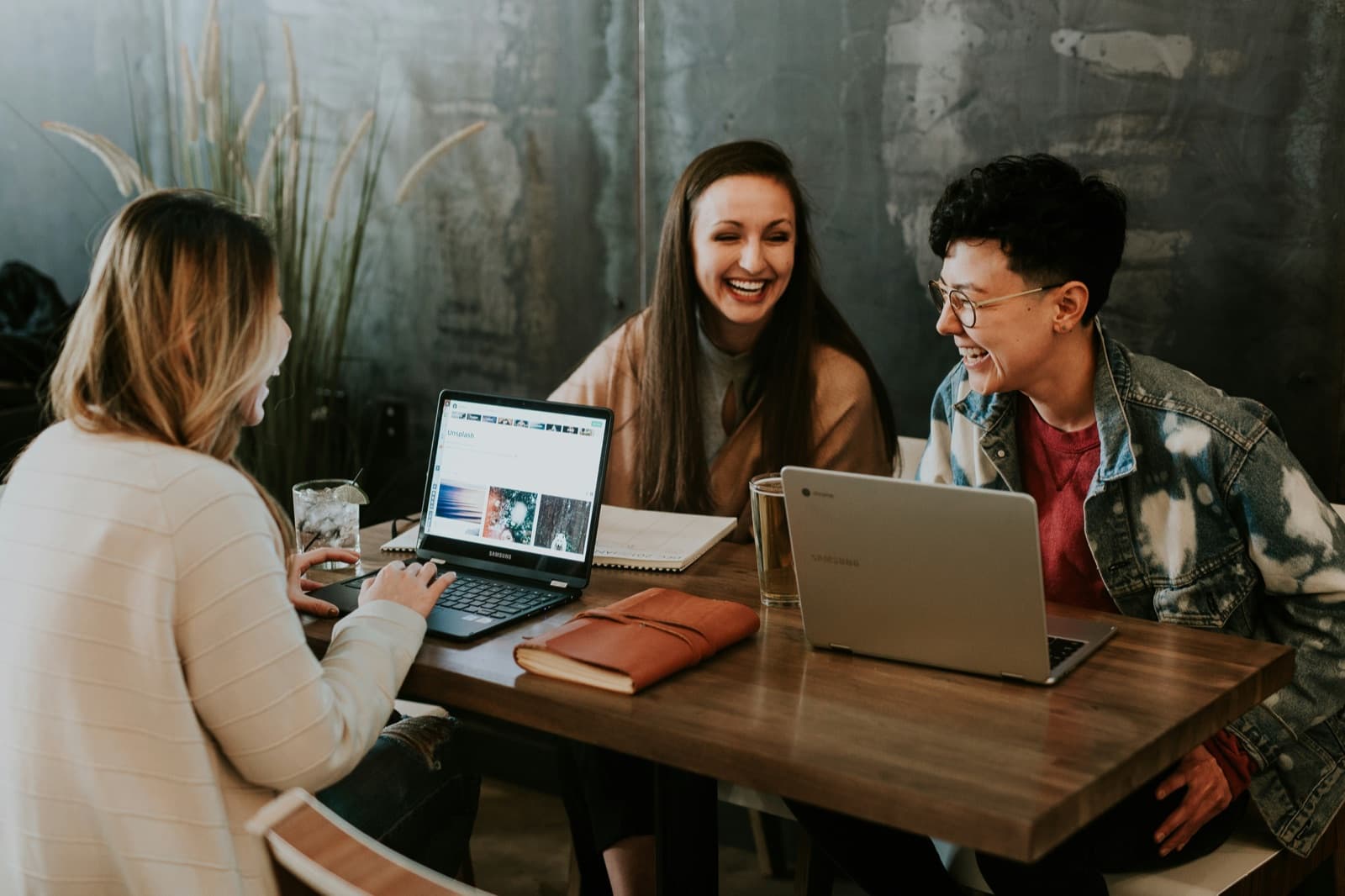 How referral bounties work (and how recommenders get paid) — Polaris blog